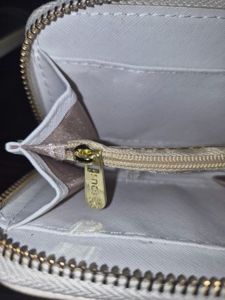Cartera estilo Oso Blanca