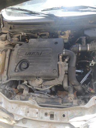 Motor y caja cambio 300000km Fiat Bravo jtdgt 105