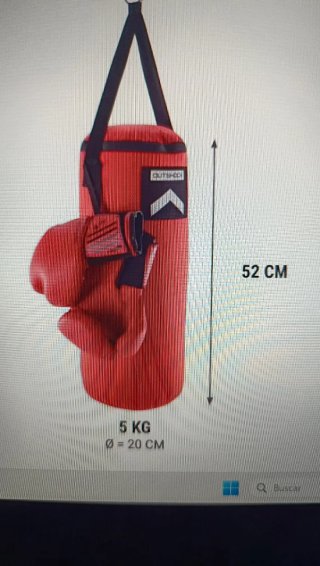 Saco de boxeo Outshock con soporte