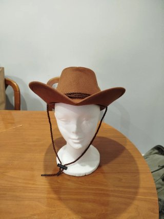 Sombrero vaquero marrón