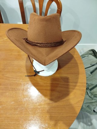 Sombrero vaquero marrón