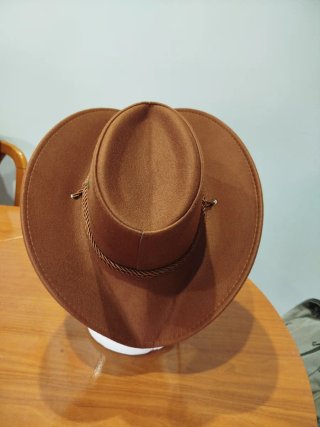 Sombrero vaquero marrón