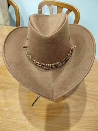 Sombrero vaquero marrón