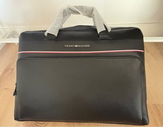Maletín portátil Tommy Hilfiger negro