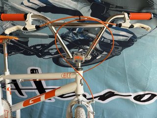 GT BMX Blanca y Naranja SKYWAY TUFF WHEELS