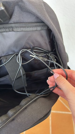 Mochila WENIG negra NUEVA