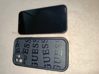 Funda Guess Negra para iPhone