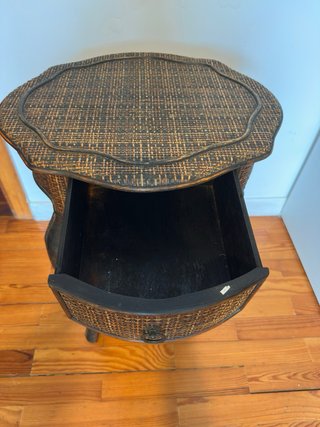 Mesilla Hanbel auxiliar de mimbre y madera