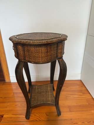 Mesilla Hanbel auxiliar de mimbre y madera