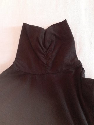 Lote de 2 jerseis negros básicos de M/C y M/L