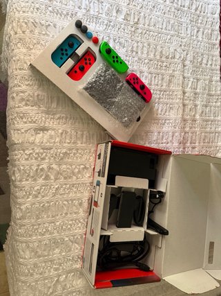 Nintendo Switch HAC-001(-01) Negra