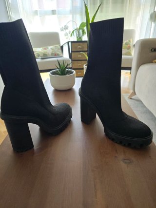 Botas calcetín tacón negras