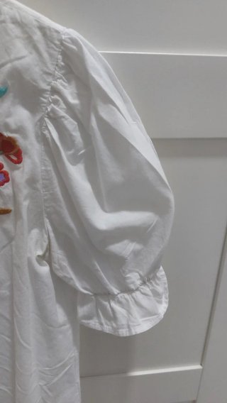 Camisa blanca bordado flores TL