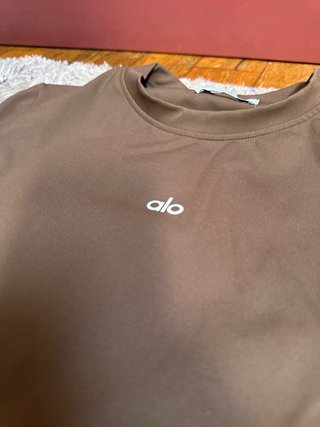Camiseta deportiva Alo verde oliva