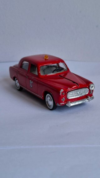 Peugeot 406 año 1964 escala 1:43