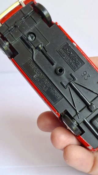 Peugeot 406 año 1964 escala 1:43