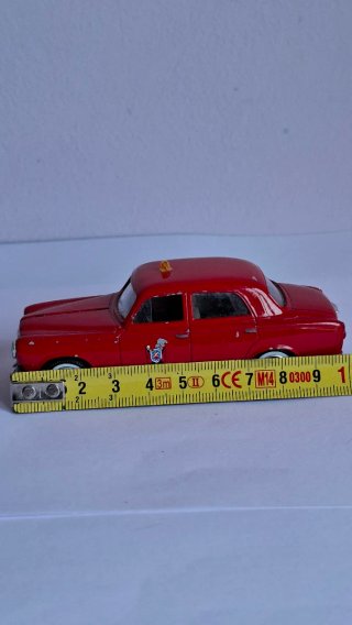 Peugeot 406 año 1964 escala 1:43