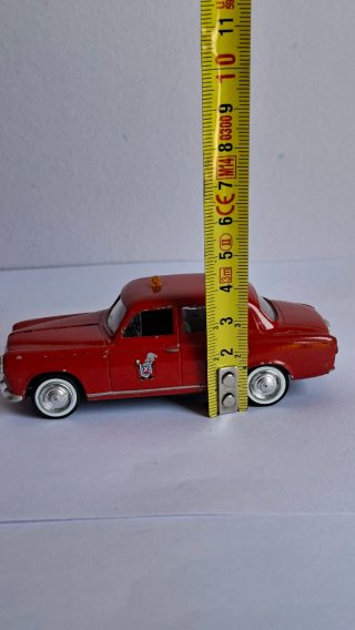 Peugeot 406 año 1964 escala 1:43