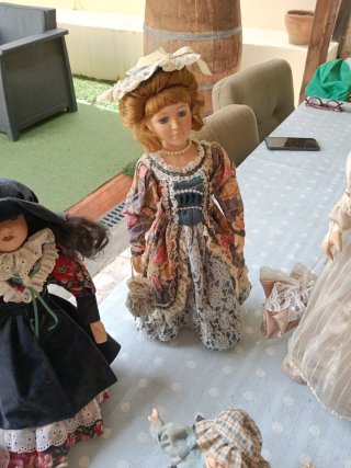 Lote de muñecas de porcelana