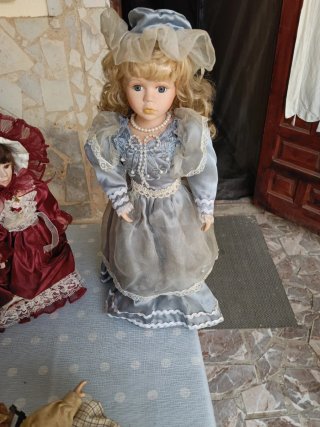 Lote de muñecas de porcelana
