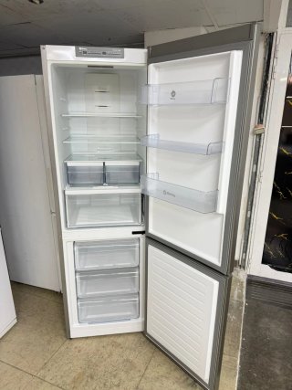 Nevera Combi Balay 1.85m con garantía