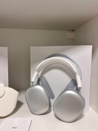 Airpods Max sin estrenar - Plata