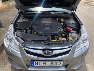 Subaru Legacy 2011