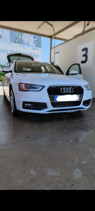 Audi A4 2014