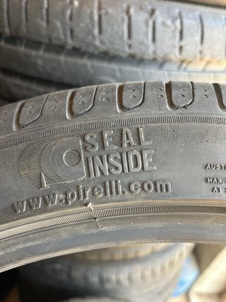 PIRELLI CINTURATO P7 235/40 R19 96W XL