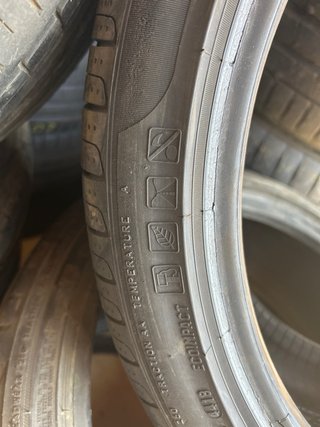 PIRELLI CINTURATO P7 235/40 R19 96W XL