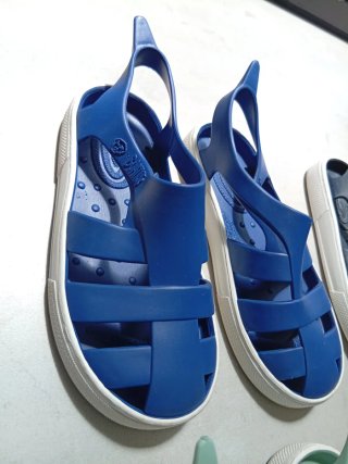 4 pares sandalias Boatilus Barrefut  26/27