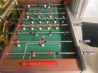 Futbolín de madera 75 Ancho x 150 Largo x 91 Alto