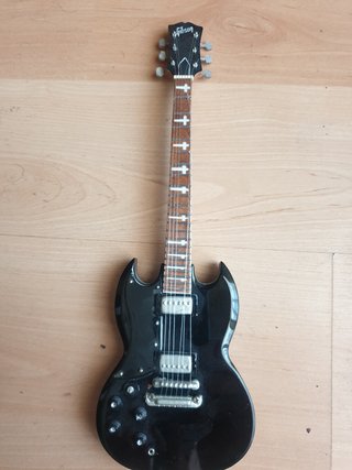Guitarras Miniatura Réplicas (26cm)