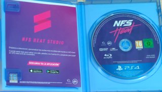 PS4 (PlayStation 4) Negra - Buen Estado