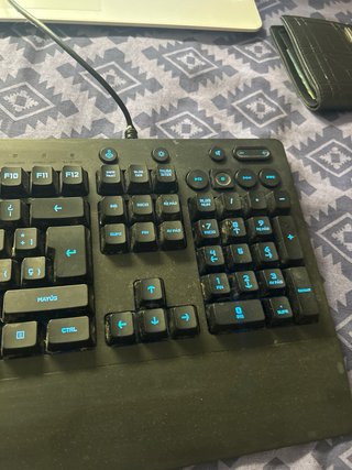Teclado Gaming Logitech RGB