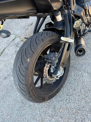 Yamaha MT07 Negra