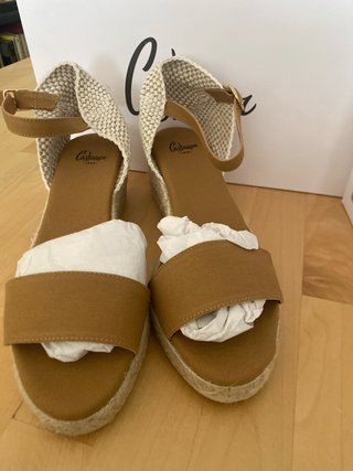 Alpargatas Castañer color camel Nuevas