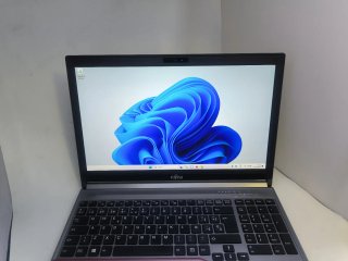 Ultrabook Fujitsu Lifebook E754 Gris/Plata
