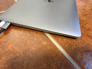 MacBook Air 13 M1 8gb, 256gb, pantalla rota, LEER!