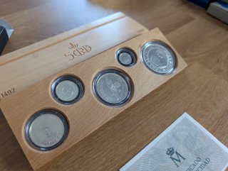 Estuche Monedas Plata V Centenario 1992