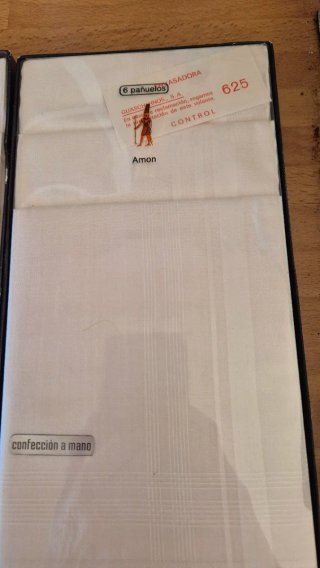 Cajas Pañuelos Guasch Confección a Mano