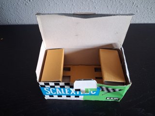 Caja Scalextric Renault 5