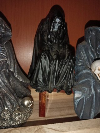 Set di 5 statue decorative teschi di Life Way, accendino e portasigari