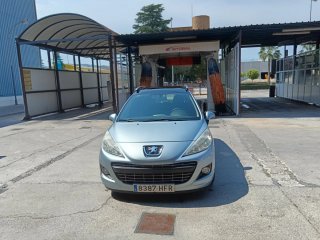 Peugeot 207 2011