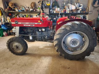Tractor Massey Ferguson 147