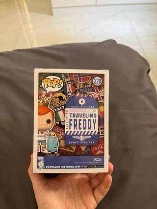 Funko Pop! Traveling Freddy 220 Exclusivo