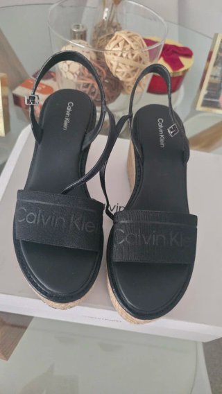 Sandalias Calvin Klein Negras