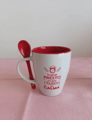 Tazze colazione con cucchiaino