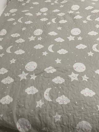 Colcha Cama 90/105 Estrellas y Nubes