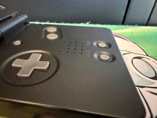 Game Boy Advance SP Negra + Pokémon Rubí